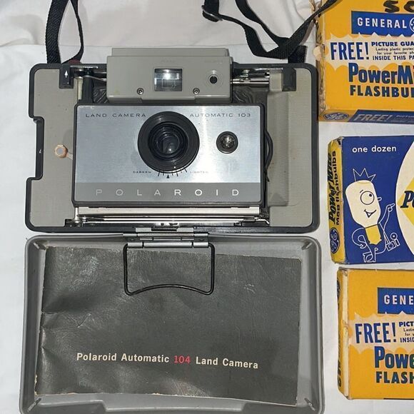 vintage Polaroid automatic  103  land camera - Picture 4 of 16